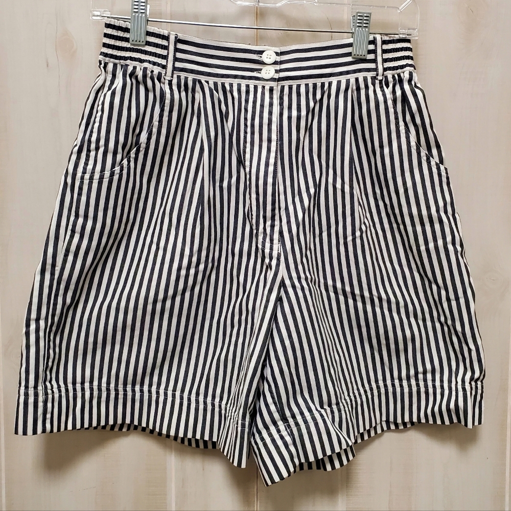 Vintage Izod High Rise Tailored B&W Striped Shorts Size 6 - Picture 2 of 13